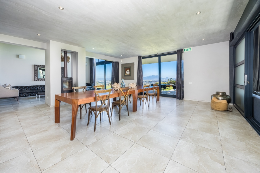 3 Bedroom Property for Sale in Stellenbosch Farms Western Cape